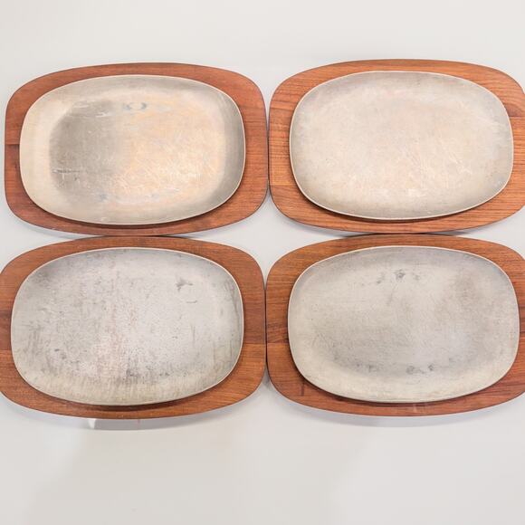 Set of 4-1960s MCM Gladmark of Burbank CA-Sizzler Plate Sets-Teak and Aluminum - Picture 7 of 9